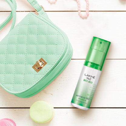 Lakme 9 To 5 Moist Matte Mattifying Face Toner