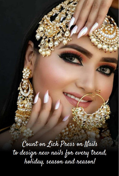 LICK NAILS Press on Premium Nail kit