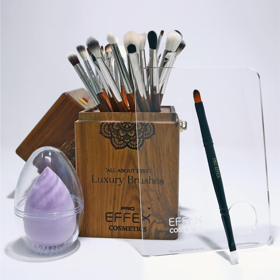 Pro Effex PE-20 Makeup Brushes